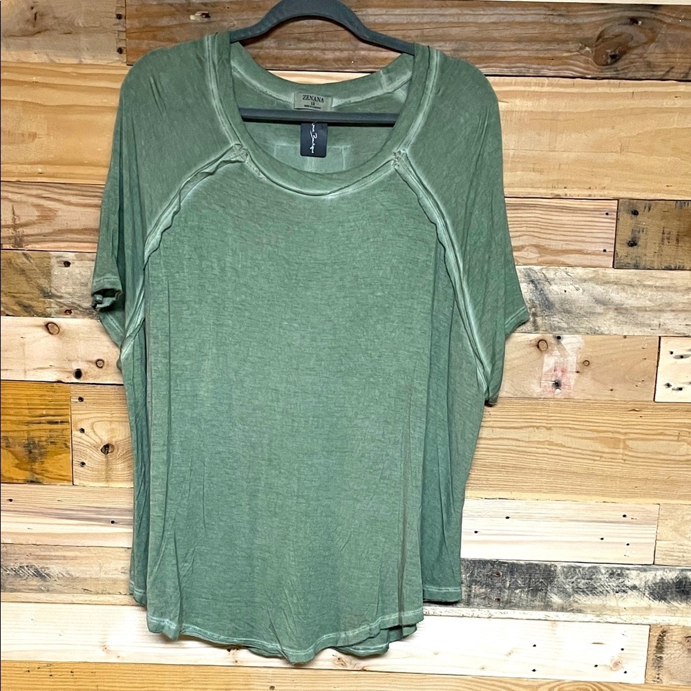 Zenana size 1X Casual Oversize Green Short Sleeve Super Soft Lightweight T-shirt